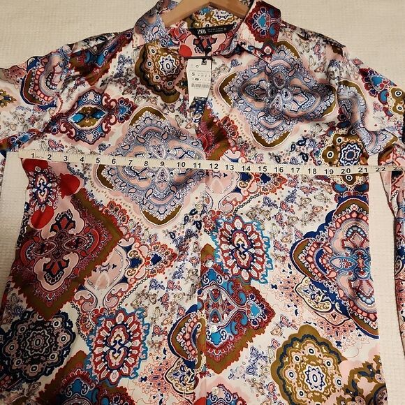 Zara multicolor print v-neck button down long sleeve blouse. Sz S oversized - Picture 6 of 9